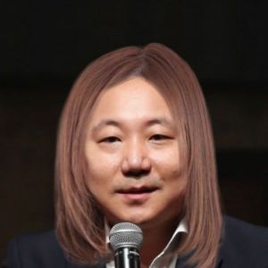 주호민에게 어울리는 헤어스타일 월드컵 - 1